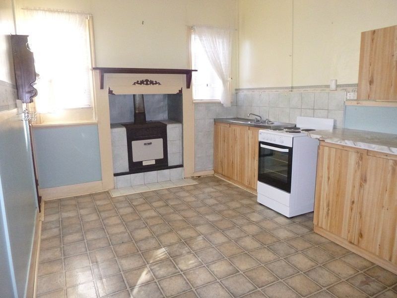 75 Lindsay Street, Coolgardie WA 6429