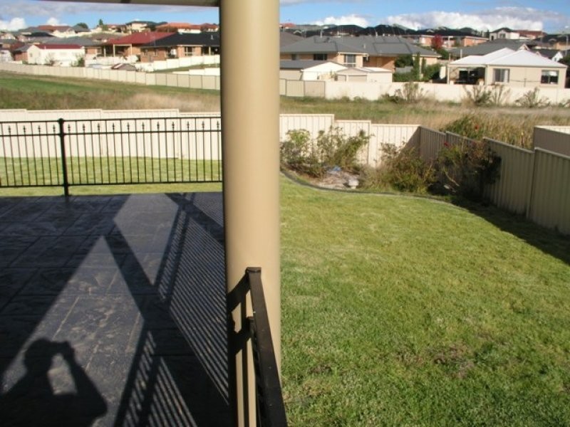 17 Majestic Way, Orange NSW 2800