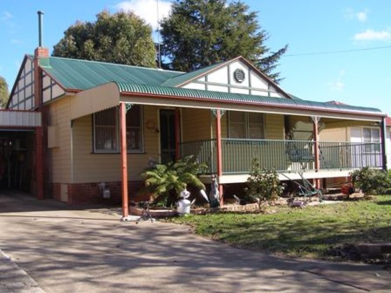 19 Cassey Crescent, Orange NSW 2800