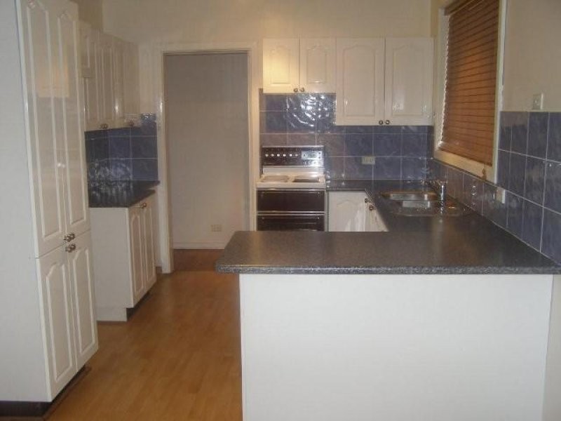 27 Hale Street, Orange NSW 2800