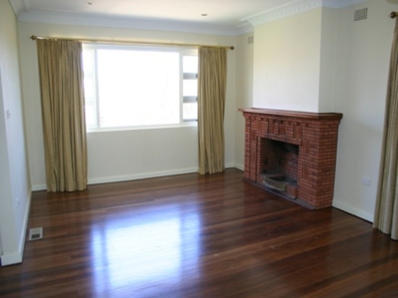 21 Casey Street, Orange NSW 2800