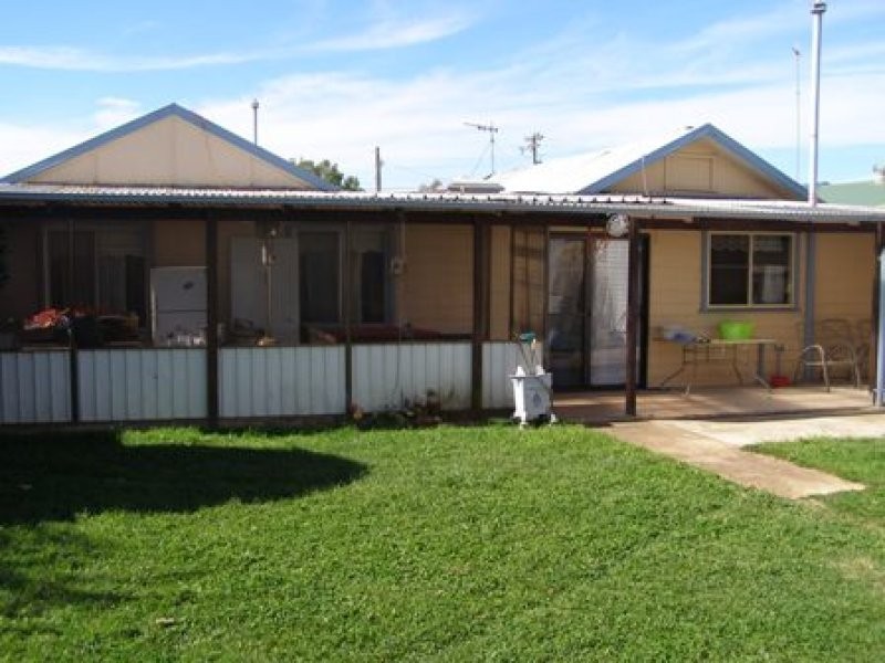 18 Franklin Road, Orange NSW 2800