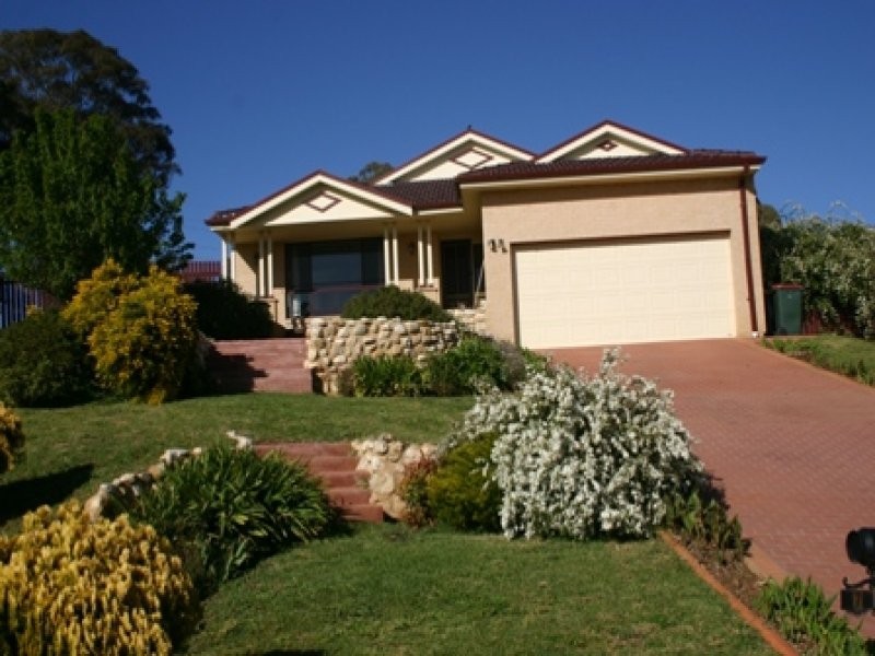 7 Emily Place, Orange NSW 2800