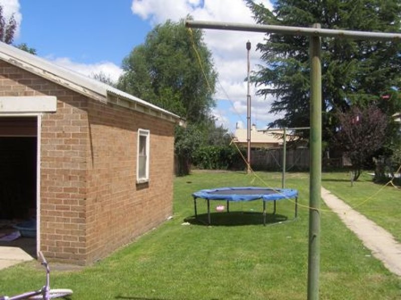 98 Dalton Street, Orange NSW 2800