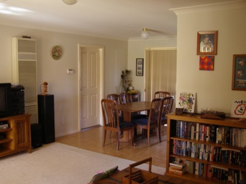 36 Coombes Place, Orange NSW 2800