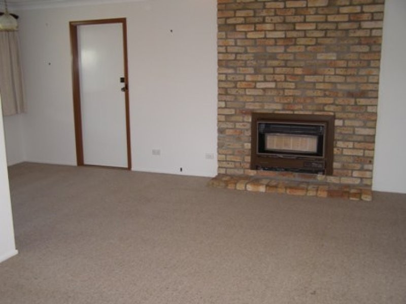 12 Thoopara Place, Orange NSW 2800