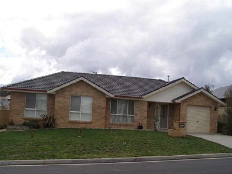 3A Rutherford Place, Orange NSW 2800