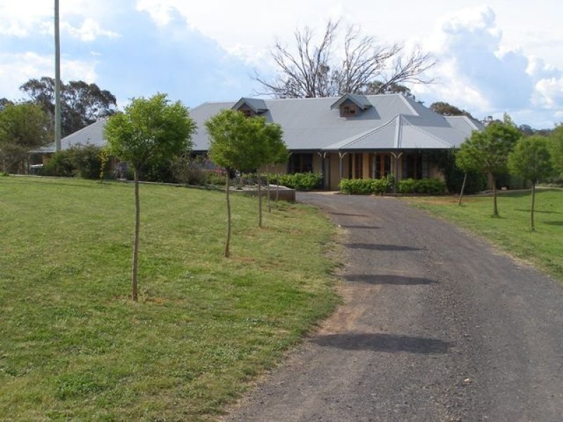 8 Wiradjuri Place, Orange NSW 2800