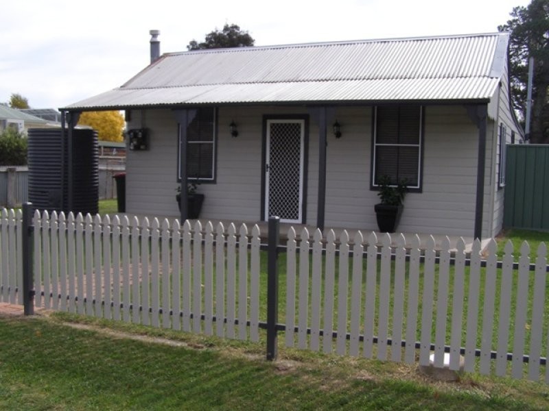 21 Windred Street, Orange NSW 2800