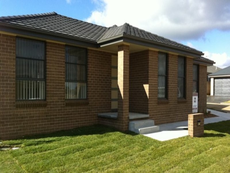 3 Bella Vista Close, Orange NSW 2800