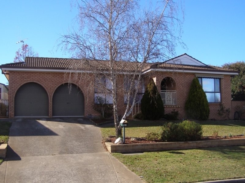 8 Kent Avenue, Orange NSW 2800