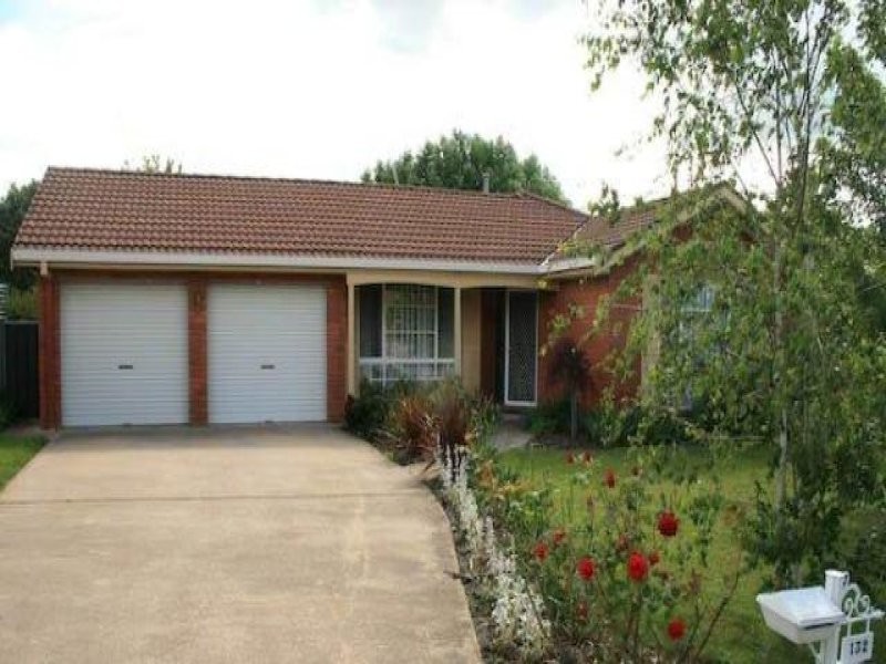 132 Sieben Drive, Orange NSW 2800