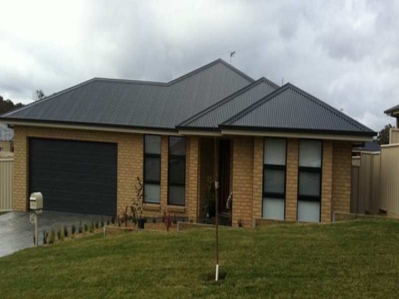 30 Botanic Way, Orange NSW 2800