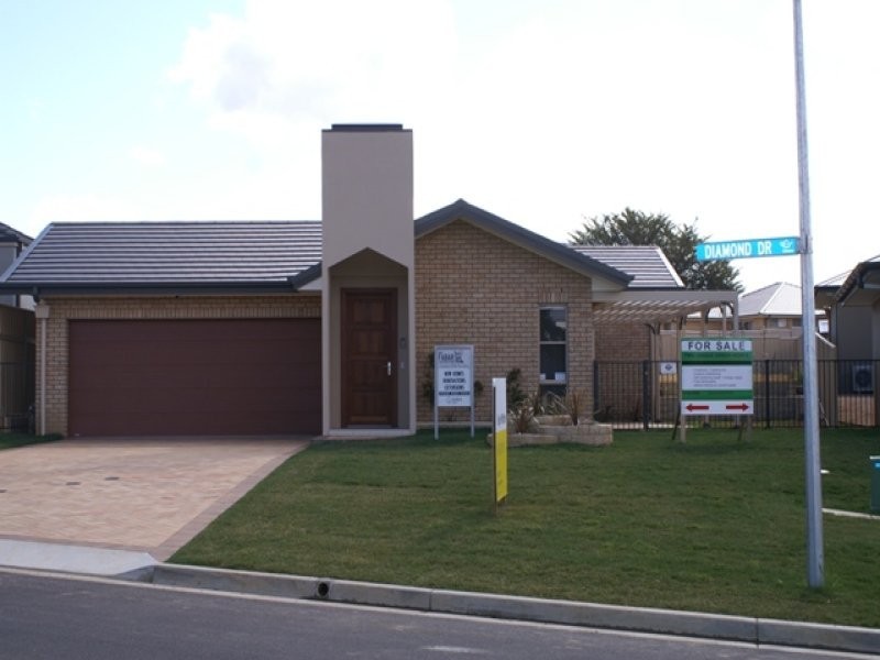 7 Diamond Drive, Orange NSW 2800