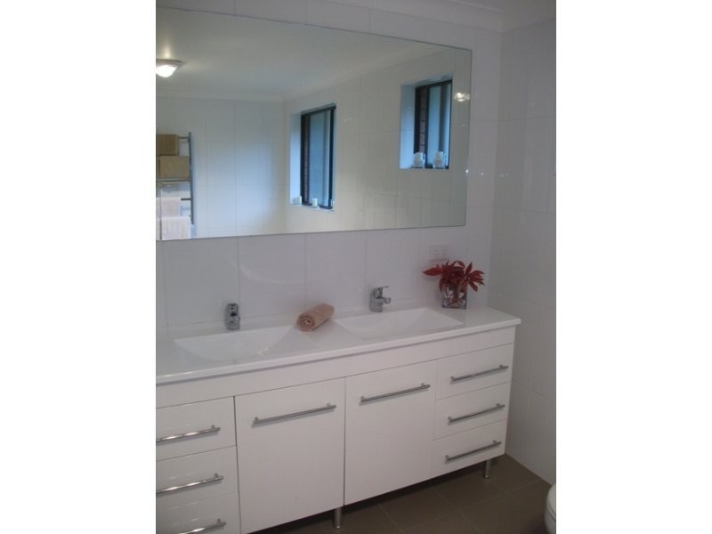 2 Anthony Crescent, Orange NSW 2800