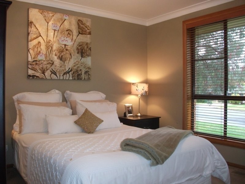 2 Anthony Crescent, Orange NSW 2800