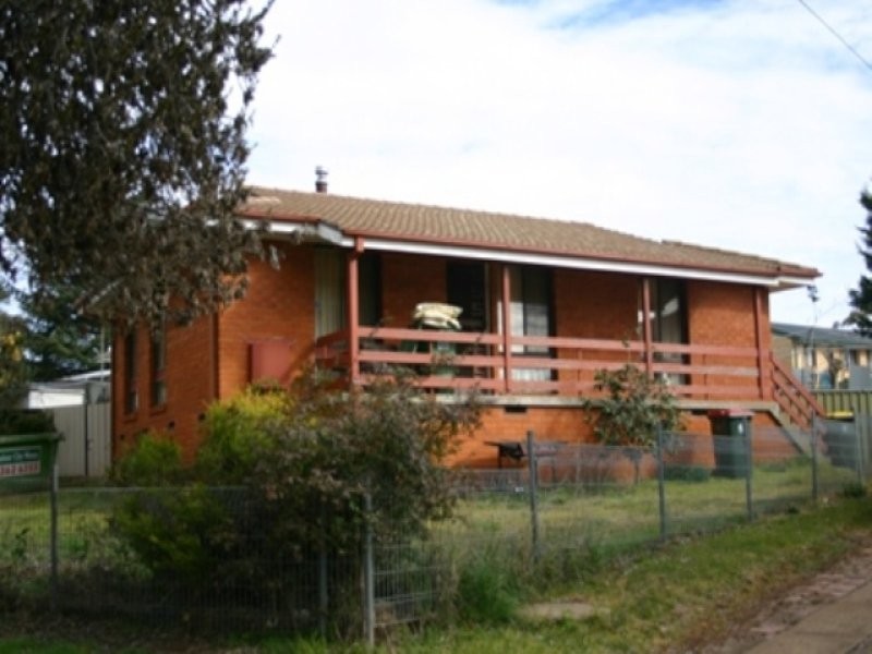 43 Currong Crescent, Orange NSW 2800