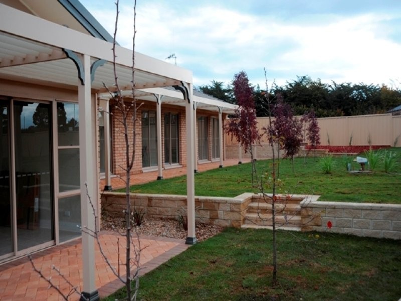 7 Diamond Drive, Orange NSW 2800