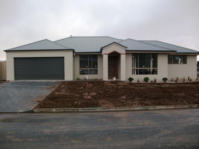 7 Ruby Street, Orange NSW 2800