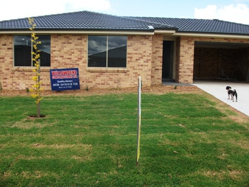 4 Saphire Street, Orange NSW 2800