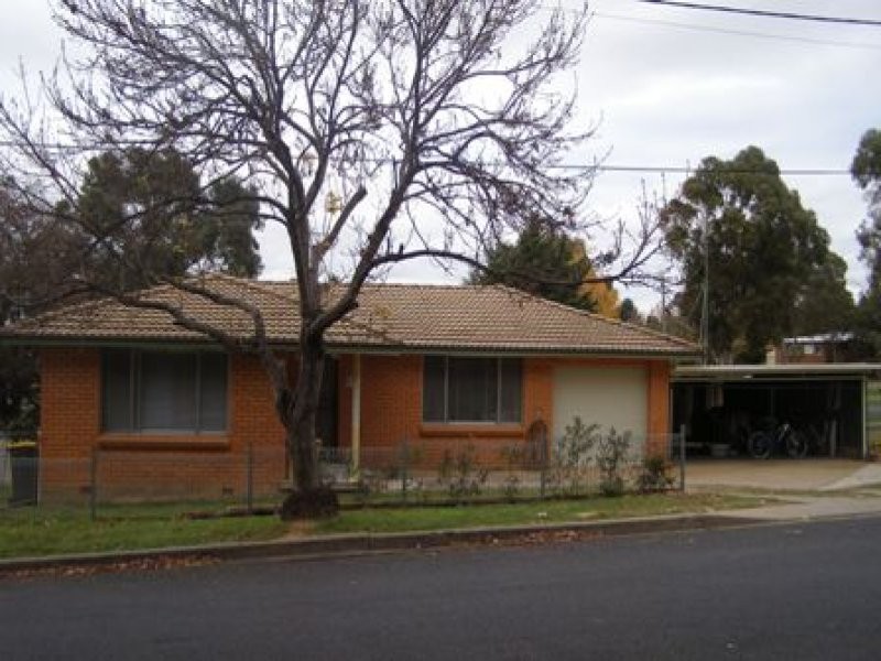 396 Peisley Street, Orange NSW 2800