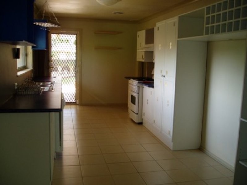 2 Courallie Drive, Orange NSW 2800