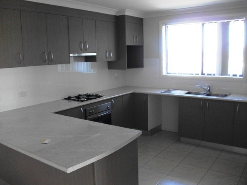 13 Windamingle Place, Orange NSW 2800