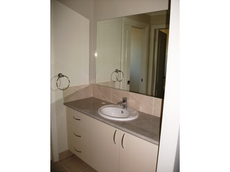 13 Windamingle Place, Orange NSW 2800