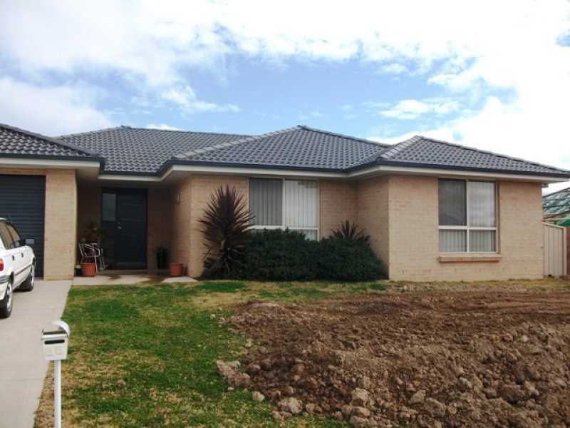 55 William Maker Drive, Orange NSW 2800
