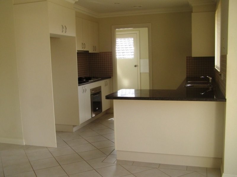 29 Holman Drive, Orange NSW 2800