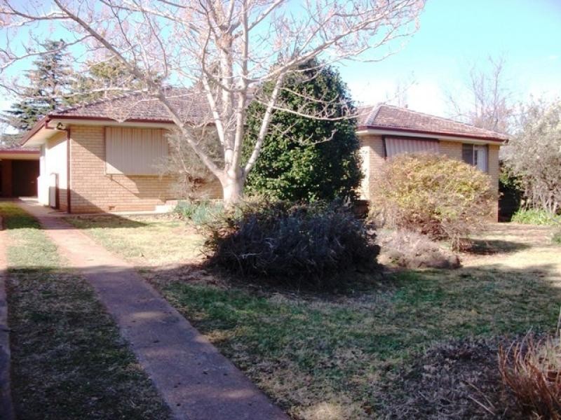 12 Larela  Circ, Orange NSW 2800