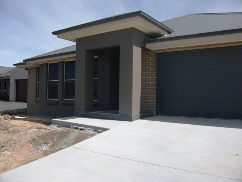 80 Diamond Drive, Orange NSW 2800