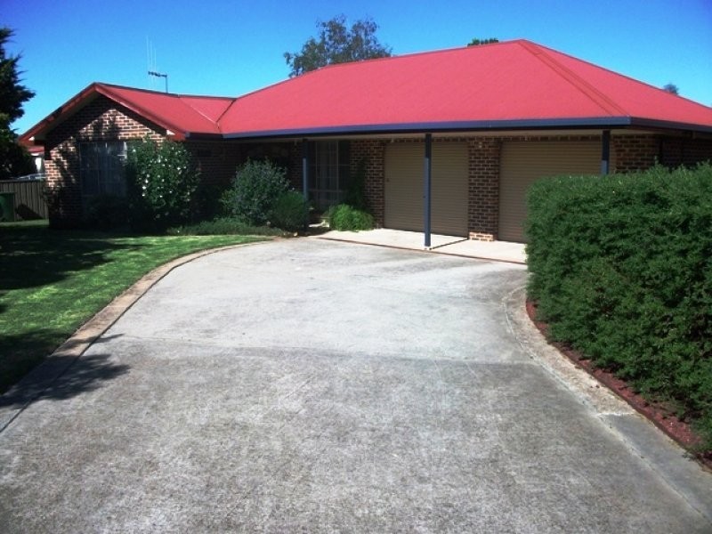3 Kable Place, Orange NSW 2800