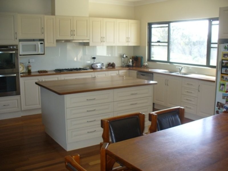 Belyarra Mcdonald Road, Orange NSW 2800