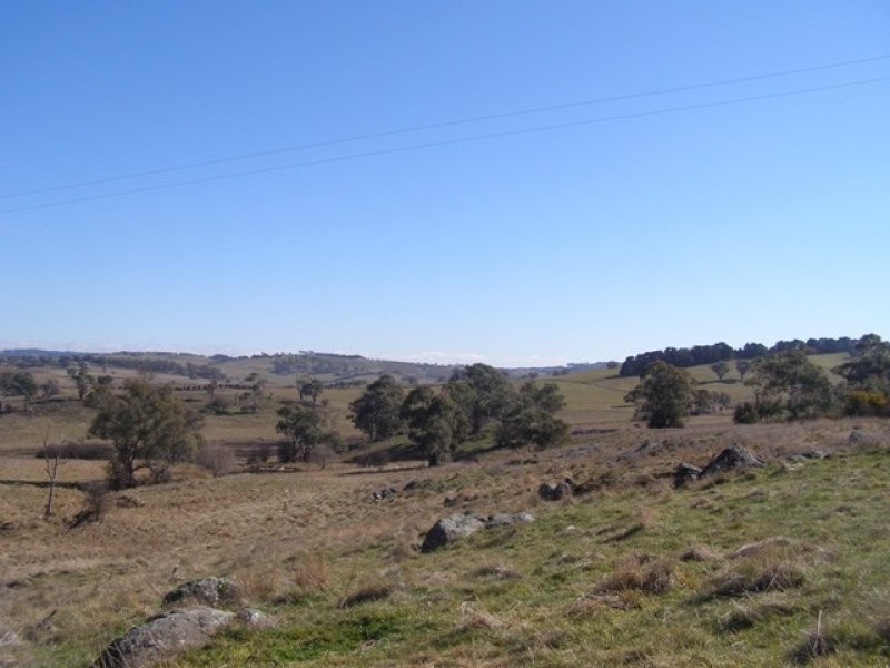 27 Emu Swamp Road, Lucknow NSW 2800