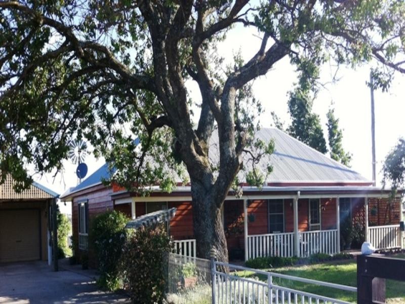 121 Long Swamp Road, Forest Reefs NSW 2798