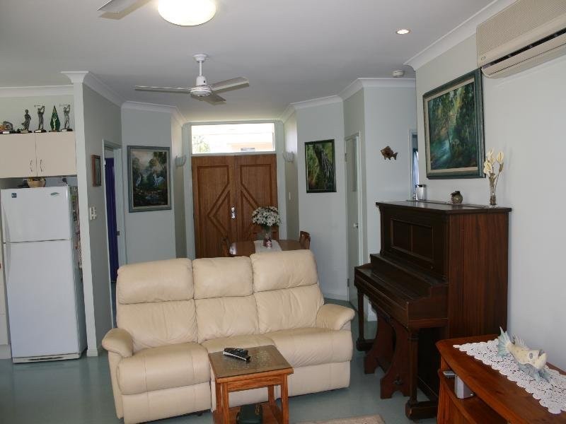 4 The Vines Court, Balgal Beach QLD 4816