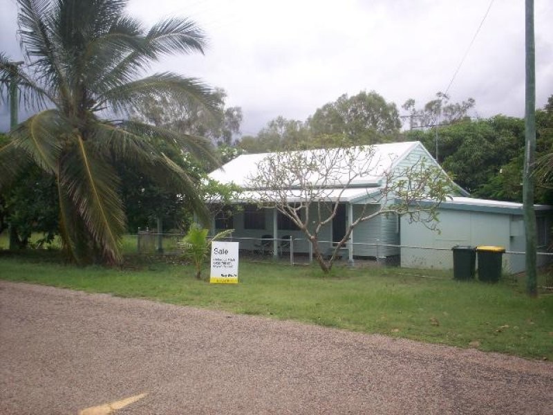 67 The Esplanade, Townsville QLD 4810