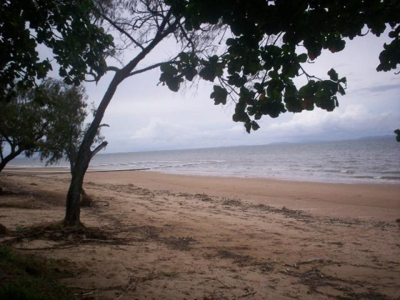 67 The Esplanade, Townsville QLD 4810