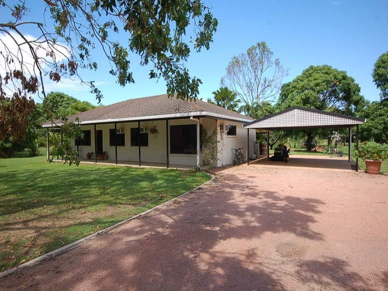 106 Toolakea Beach Road, Bluewater QLD 4818