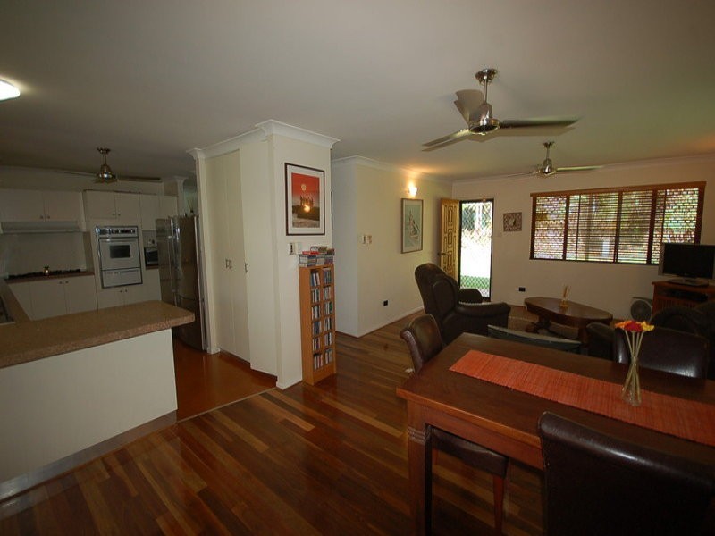 106 Toolakea Beach Road, Bluewater QLD 4818