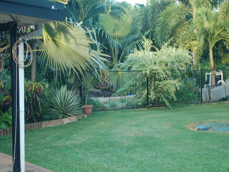 106 Toolakea Beach Road, Bluewater QLD 4818