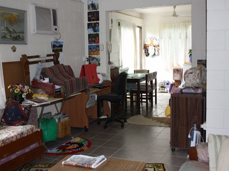 31 Reef Street, Saunders Beach QLD 4818