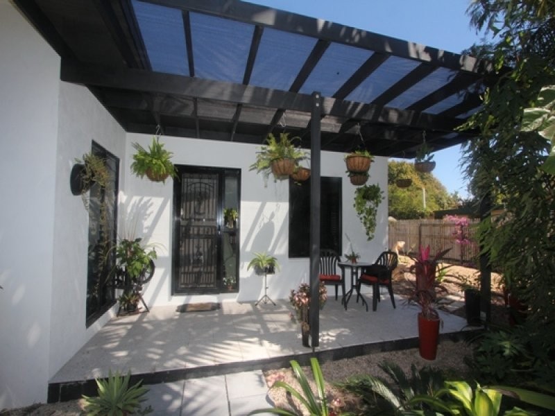 39 Reef Street, Saunders Beach QLD 4818