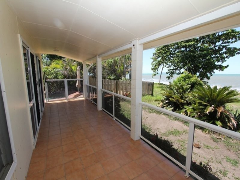 47 Cay Street, Saunders Beach QLD 4818