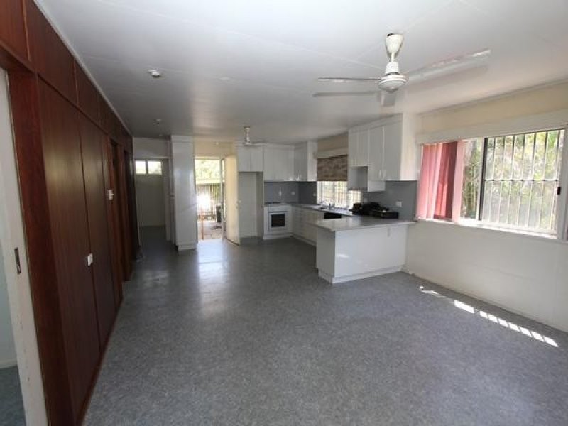 47 Cay Street, Saunders Beach QLD 4818