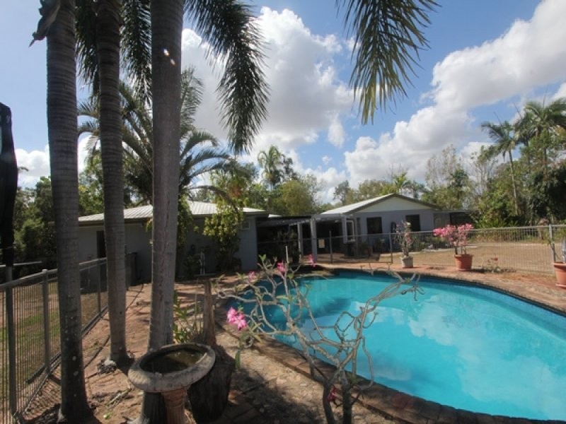 95 Toolakea Beach Road, Bluewater QLD 4818