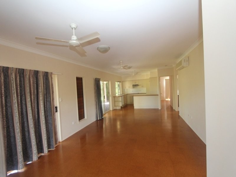 8 Borton St, Balgal Beach QLD 4816