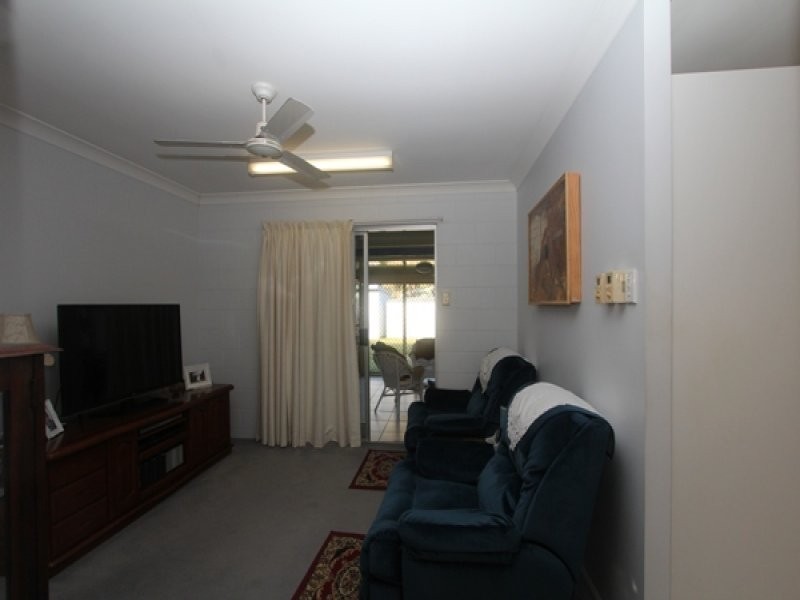 187 Ocean Parade, Balgal Beach QLD 4816