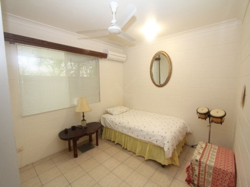 157 Ocean Parade, Balgal Beach QLD 4816